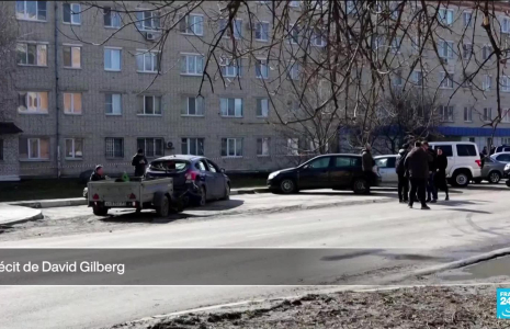 Ukraine : Zelensky en visite près du front oriental, dans la région de Donetsk