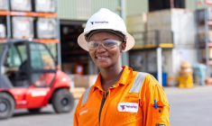 ouvrière TechnipFMC au Ghana (Crédit:  / TechnipFMC)