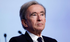 Bernard Arnault, directeur général de LVMH lors d'une réunion à Paris