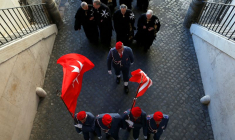 LE PAPE FRANÇOIS DISSOUT LA DIRECTION DE L'ORDRE DE MALTE ET PROMULGUE SA NOUVELLE CONSTITUTION