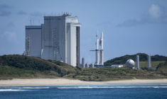 Un bâtiment d’assemblage de véhicules, au centre spatial de Tanegashima, à Minamitane, dans la préfecture de Kagoshima au Japon, le 13 août 2026. ( AFP / Yuichi YAMAZAKI )