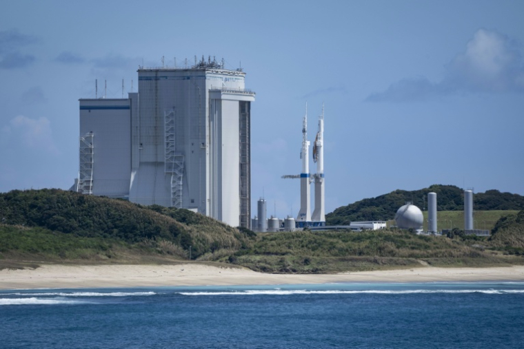 Un bâtiment d'assemblage du centre spatial Tanegashima de Minamitane, dans le sud de l'archipel japonais, le 13 août 2026  ( AFP / Yuichi YAMAZAKI )