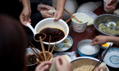 La crise du coronavirus ressuscite les clichés autour de la nourriture chinoise (Crédit photo: Frank Zhang - Unsplash)