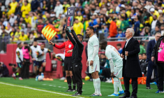 Pourquoi appelle-t-on les remplaçants des «coiffeurs » ?