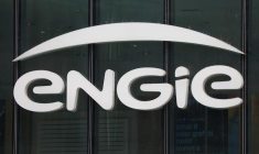 Le logo d'Engie sur la tour de l'entreprise à La Défense