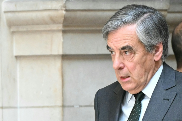 L'ancien Premier ministre François Fillon à Paris le 29 avril 2025 ( AFP / Bertrand GUAY )