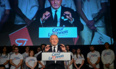 Jean-Michel Aulas lors d'un meeting de campagne à Lyon, le 26 septembre 2025 ( AFP / OLIVIER CHASSIGNOLE )