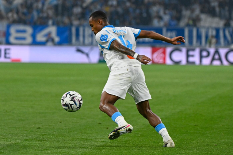 Les choix offensifs d’Habib Beye face à Lorient