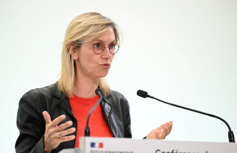 La ministre française de la Transition énergétique Agnès Pannier-Runacher participe à une conférence de presse sur la situation énergétique en France et en Europe, à Paris