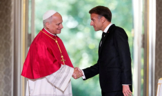 Le pape Léon se rend en France