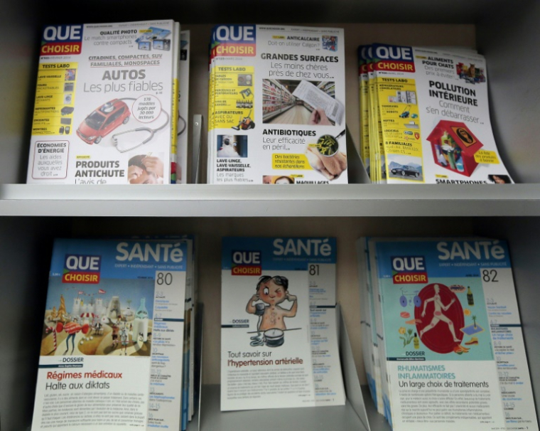 Le journal publié par l'organisation de consommateurs UFC-Que Choisir. ( AFP / JACQUES DEMARTHON )