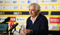 Vahid dégoûté par l'arrêt du match à Nantes