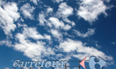 CARREFOUR A ACCÉLÉRÉ LE PAS AU QUATRIÈME TRIMESTRE