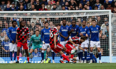 Qu’est-ce qui cloche avec les finances des clubs anglais ?