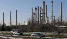 GRÈVE À LA RAFFINERIE DE FEYZIN, PRODUCTION A L'ARRÊT