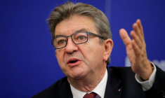 MÉLENCHON TENTE DE REPRENDRE LA MAIN À GAUCHE