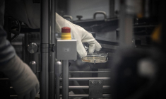 ( AFP / LOU BENOIST )