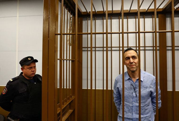 Laurent Vinatier lors d'une comparution devant un tribunal de Moscou