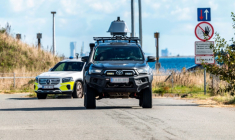 Des véhicules de police près de l'aéroport de Copenhague après un survol de drones, le 23 septembre 2025 au Danemark ( Ritzau Scanpix / Steven Knap )