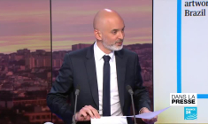 Campagne de vaccination en France: "La France avance au rythme de l'escargot"