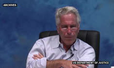 Washington: une statue représentant Trump et Epstein apparaît devant le Capitole