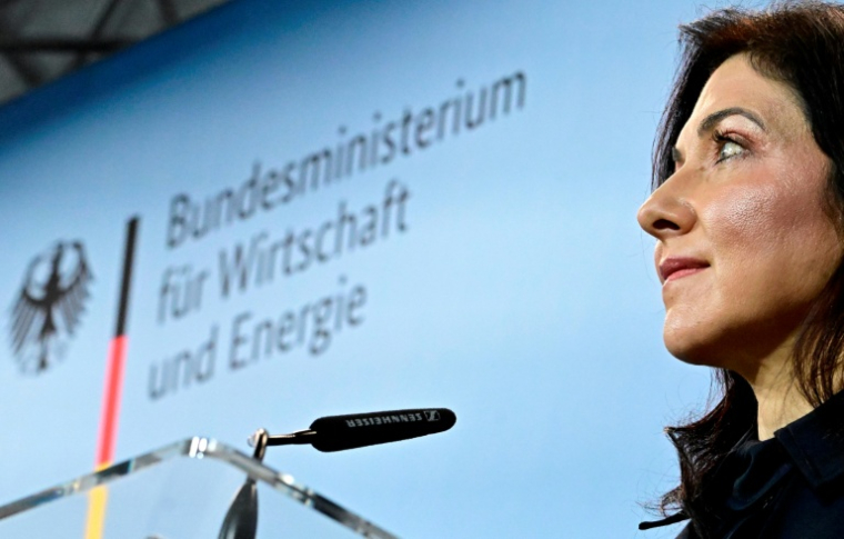 La ministre de l'Economie allemande Katherina Reiche lors d'une conférence de presse à Berlin, le 13 mars 2026 ( AFP / Tobias SCHWARZ )