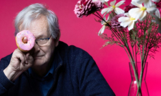 Martin Parr à Paris le 31 octobre 2025 ( AFP / JOEL SAGET )