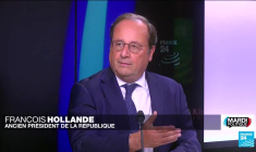 François Hollande : "Lors du premier coup d'État au Mali, il y a eu une forme d'inertie"