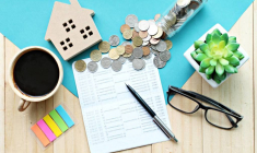 Propriétaires : vaut-il mieux revendre ou louer son bien immobilier ? / iStock.com - sureeporn