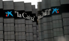 CAIXABANK: RÉSULTAT NET EN HAUSSE AU QUATRIÈME TRIMESTRE, GRÂCE À DES EXCEPTIONNELS, AMÉLIORATION SUR LES CRÉDITS