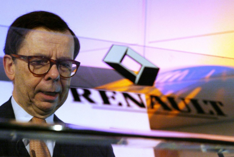 Louis Schweitzer le 10 février 2004 à Paris ( AFP / DANIEL JANIN )