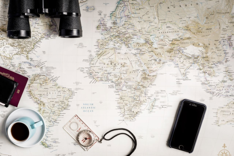 Voyageurs du monde (Crédits: Adobe Stock)