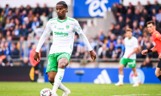 Pierre Ekwah pris à partie par les supporters de Saint-Étienne