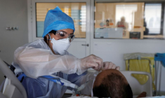 CORONAVIRUS/FRANCE: LE NOMBRE DE PATIENTS EN RÉANIMATION REPART À LA BAISSE