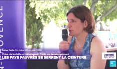 Esther Duflo : "Le démantèlement brutal et désorganisé de l'USAID a conduit à un chaos"