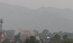 Cachemire indien: un nuage de fumée s'élève sur la ville de Poonch