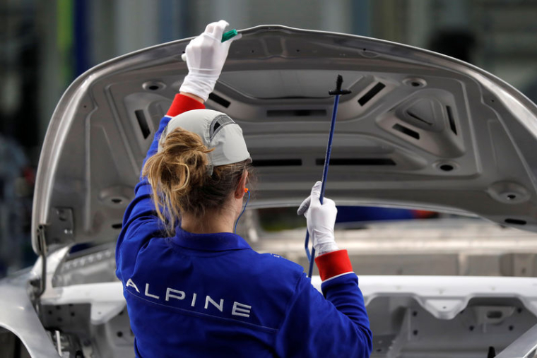 LA FAMILLE ALPINE S'AGRANDIT AVEC UNE VERSION "BAD BOY"