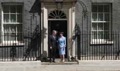 La PM japonaise Takaichi est accueillie par son homologue britannique Starmer à Downing Street
