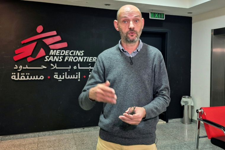 Filipe Ribeiro, chef de mission pour la Palestine chez Médecins Sans Frontières (MSF), lors d'un entretien avec l'AFP, dans les bureaux de MSF à Amman, le 18 février 2026 en Jordanie ( AFP / Mussa HATTAR )