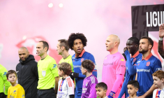 Qui peut s’asseoir à la table de l’OGC Nice et dire : « Je défends plus mal que toi à l’extérieur »