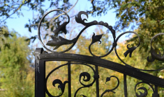 La possibilité de télétravailler fait partie des éléments qui ont suscité l'intérêt des acheteurs aisés pour les biens immobiliers haut de gamme dans l'Allier. Photo d'illustration.  (Innviertlerin / Pixabay)