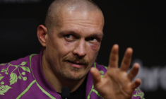 Tyson Fury lors d'une conférence de presse à la Kingdom Arena de Riyad