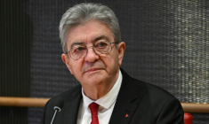 Le chef de la France Insoumise Jean-Luc Melenchon à Paris le 6 décembre 2025 ( AFP / Bertrand GUAY )