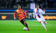 L'OL et Rennes remontés par Toulouse et le Paris FC, Strasbourg facile contre Auxerre