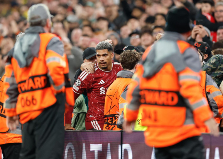« J'ai compris que je devais demander de l'aide » - Ronald Araujo évoque sa santé mentale