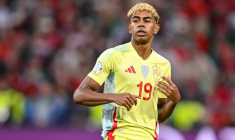 Une fresque de Lamine Yamal vandalisée à Barcelone