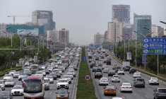 CHINE: LES VENTES DE VOITURES ONT RECULÉ DE 3% EN MAI, PREMIÈRE BAISSE EN 14 MOIS