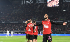 Rennes grignote Angers et remercie Samba