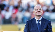 Tout le monde s'allie contre Gianni Infantino