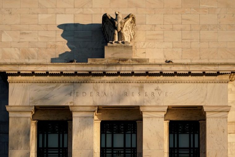 ÉTATS-UNIS: LA FED ENCLENCHE LA HAUSSE DES TAUX FACE À L'INFLATION